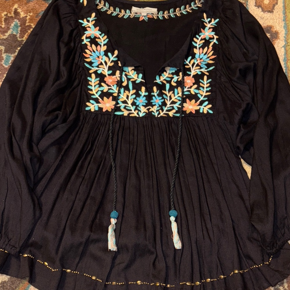 World Market Embroidered Black Boho Top S / M Bohemian